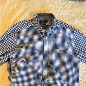 Vineyard vines, performance slim, fit Tucker shirt size medium
